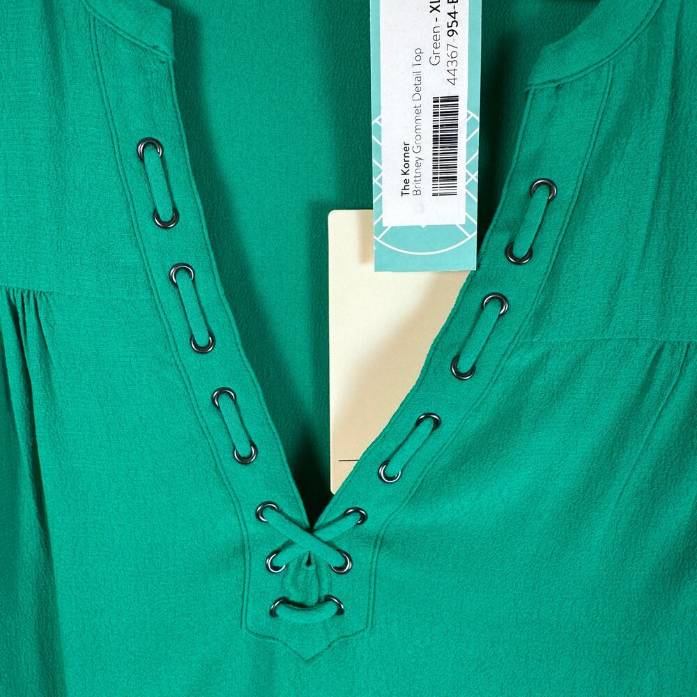 TK Women's Blouse Kelley Green sleeveless Gromit & roping summer feminine preppy - Picture 3 of 6